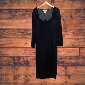 Los Angeles Vintage Black Velvet Long Sleeve Formal Dress Size 22